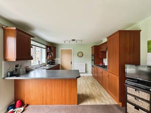 kitchen- click for photo gallery